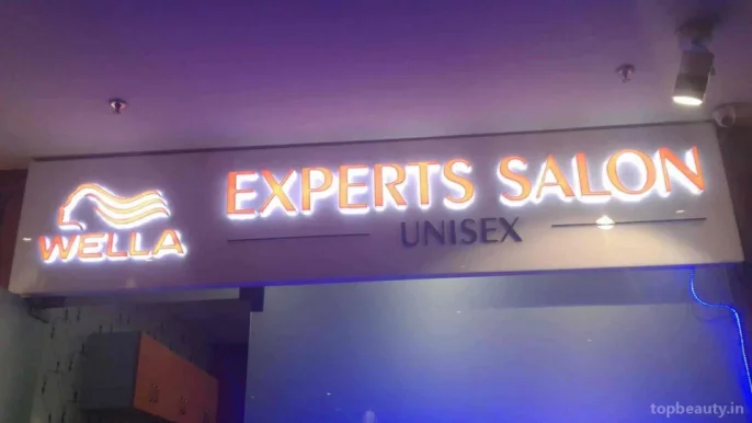 Wella Experts Unisex Salon, Noida - Photo 4