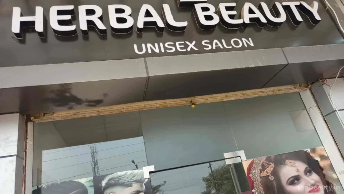 Herbal Beauty Unisex Salon, Noida - Photo 3