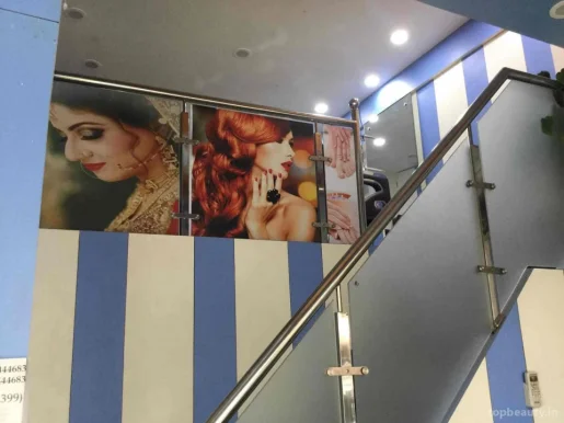 Style unisex salon sec 76, Noida - Photo 7