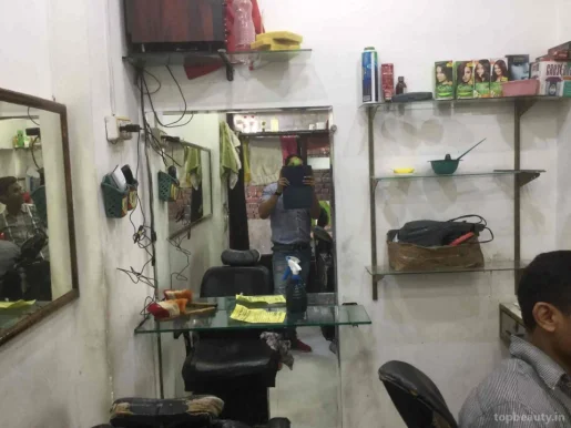 Modern cut & care saloon, Noida - Photo 2