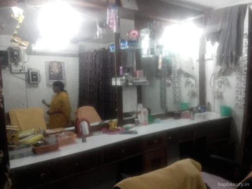 Glow Lady Beauty Parlour, Patna - Photo 1