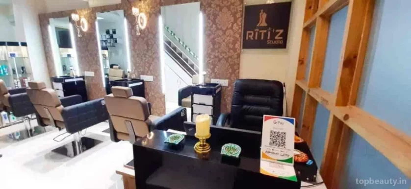 Ritiz Studio Salon, Pune - Photo 8