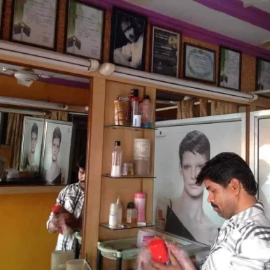 Omahas Gents Parlour & Spa., Pune - Photo 4