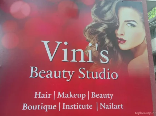 Vini's beauty studio, Pune - 