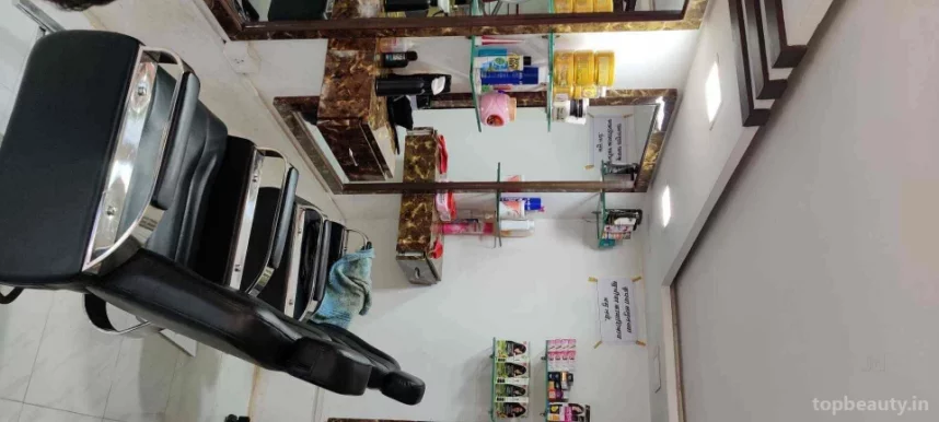 Vinayak Hair Salon, Pune - Photo 3