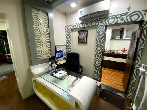 Kajale Skin & Dental clinic, Pune - Photo 4