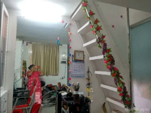 Gauri Beauty Salon And Institute, Pune - Photo 3