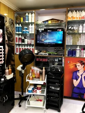 Cleopatra Hair & Beauty Studio, Pune - Photo 4
