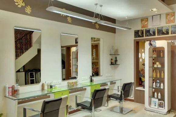 Maria's Hair Dressing and Beauty Salon, Pune - Photo 5