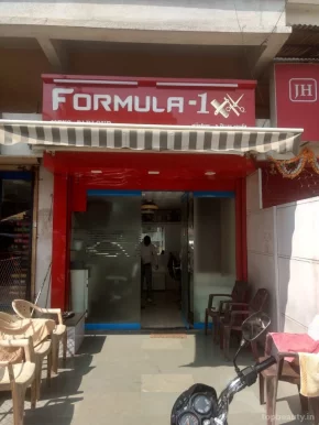 Formula-1 AC Mens Parlour, Pune - Photo 4
