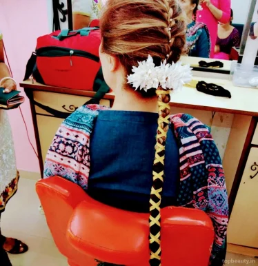 Husna's Hair Craft Ladies Training Center and Salon, Pune - Photo 4