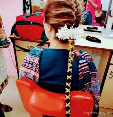 Husna's Hair Craft Ladies Training Center and Salon, Pune - Photo 1