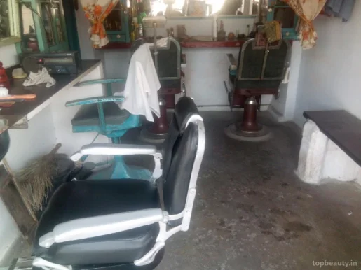Ganesh Hair Cutting Salon, Raipur - Photo 8