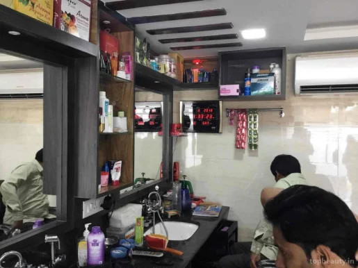Suresh Hair Dresser's - Best Salon In Raipur - Best Salon In Pachpedi Naka Raipur, Raipur - Photo 4