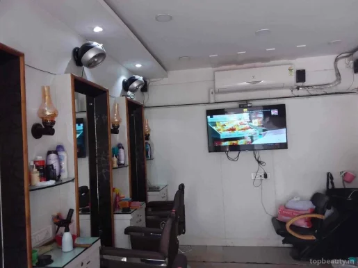Professional Hair Saloon Kuvargarh, Raipur - Photo 2