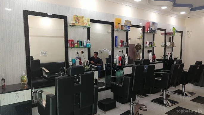 Clearcutt salon, Raipur - Photo 1
