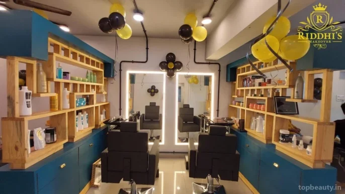 RIDDHI'S MAKEOVER - professional beauty salon for Ladies, Rajkot - Photo 3