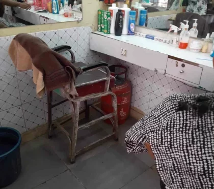 Munna Hair Cut Saloon – Beauty Salons Near Tulsiwadi