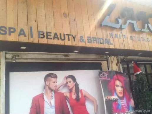 Zak Hair Studio, Mumbai - Photo 2