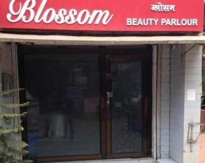 Blossom Beauty parlour, Mumbai - Photo 2