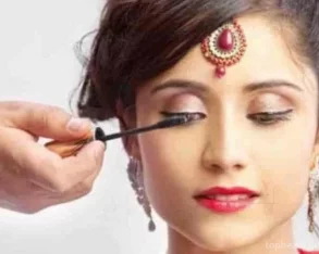 Pinky Beauty Parlour | Expert in Bridal Makeup and Hairstyle | Charkop, Kandivali West, Mumbai - Photo 2
