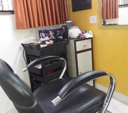 Remake Ladies Salon – Beauty Salons Near in Vile Parle East