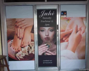 Juhi Beauty Parlour, Mumbai - Photo 2
