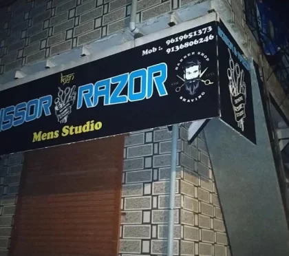 Scissor & Razor – Beauty Salons Near in Malvani
