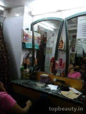 Kanya Beauty Parlour, Mumbai - Photo 4