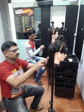 Hot Head Salon, Mumbai - Photo 4