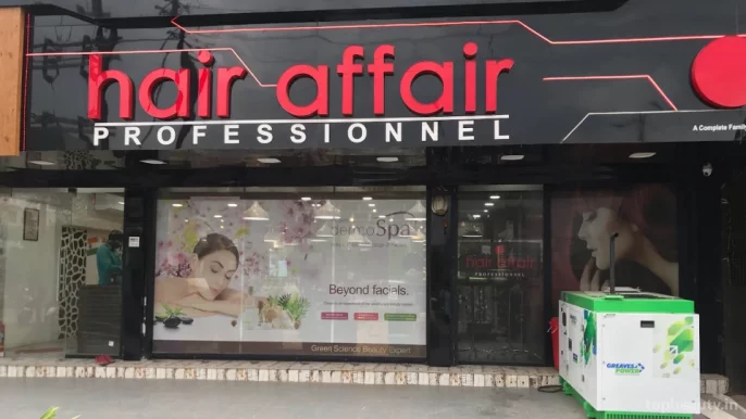 Hair Affair Professional Unisex Hair Salon, Solapur - Photo 1