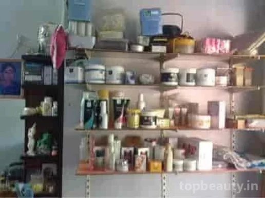 LadyLikes Beauty Salon & Hair Spa, Solapur - Photo 5