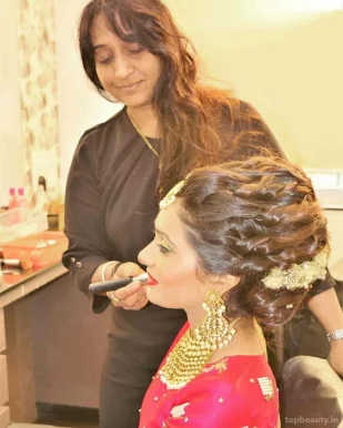 Hellu Beautycare And Makeup Studio, Surat - Photo 4