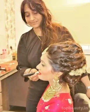 Hellu Beautycare And Makeup Studio, Surat - Photo 7