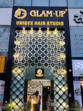 Glam-Up Unisex Hair Studio, Surat - Photo 2