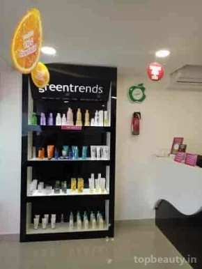 Green Trends Unisex Hair & Style Salon, Thiruvananthapuram - Photo 4