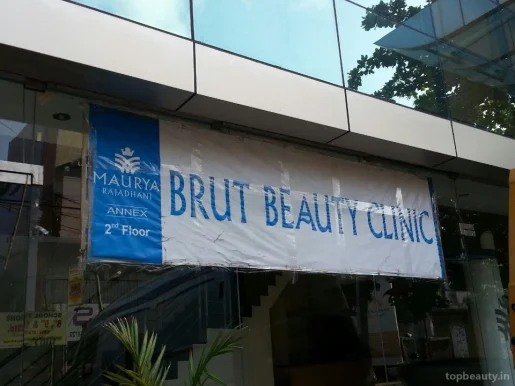 Brut Beauty Clinic, Thiruvananthapuram - Photo 5