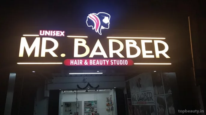 Mr. Barber Hair & Beauty Studio, Vadodara - Photo 7