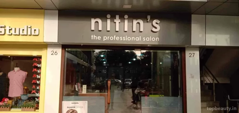 Nitin's The Professional Salon, Vadodara - Photo 7