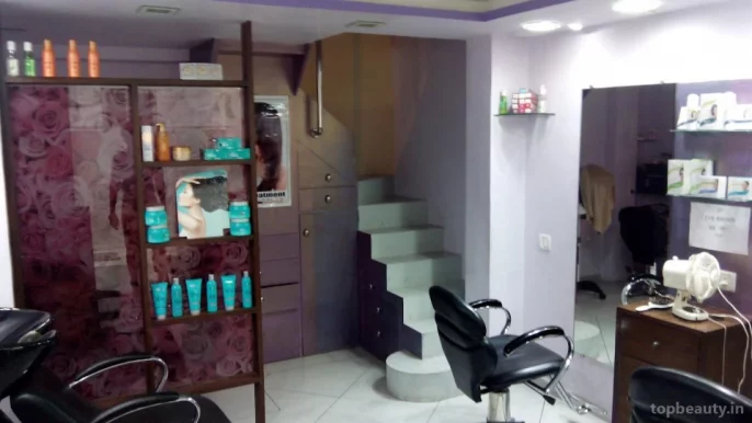 Divas Hair & Beauty Studio, Vadodara - Photo 2
