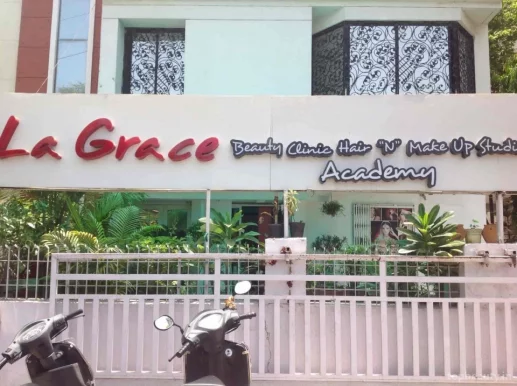 La Grace Beauty clinic, Vadodara - Photo 4
