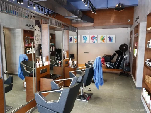 The Quizzical Unisex Hair Studio, Vadodara - Photo 1