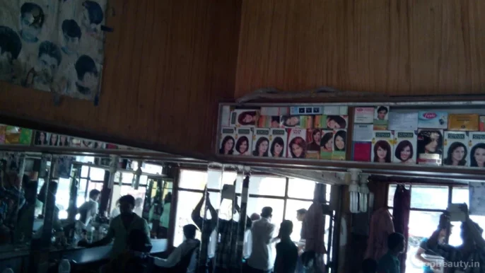 Manish Hair Cutting Salon, Varanasi - Photo 1