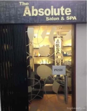 The Absolute Makeup Studio Salon & Spa, Varanasi - Photo 2