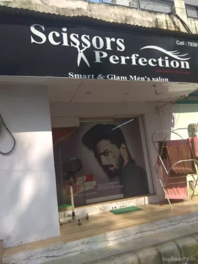 Scissors Perfection, Varanasi - Photo 1