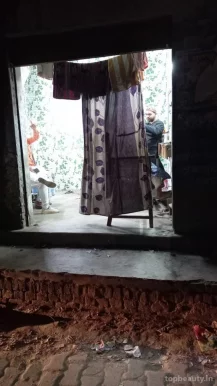 Jainul Barber, Varanasi - Photo 1