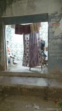 Jainul Barber, Varanasi - Photo 4