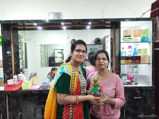 Gayatri Herbal Beauty Parlour and Training Centre, Visakhapatnam - Photo 1
