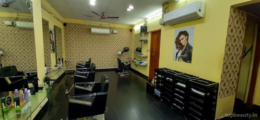W The Hair Studio And Beauty, Visakhapatnam - Photo 7