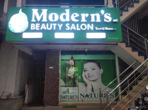 Modern's Beauty Salon, Visakhapatnam - Photo 7